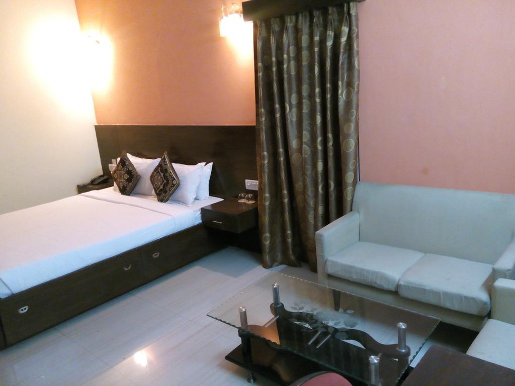 Green Villa Bed & Breakfast New Delhi Værelse billede